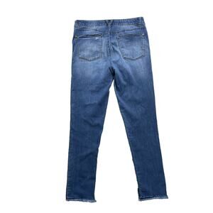 Mac and Me Women Jeans Size 8 Blue Frayed Hems 28" Inseam Denim 39-18